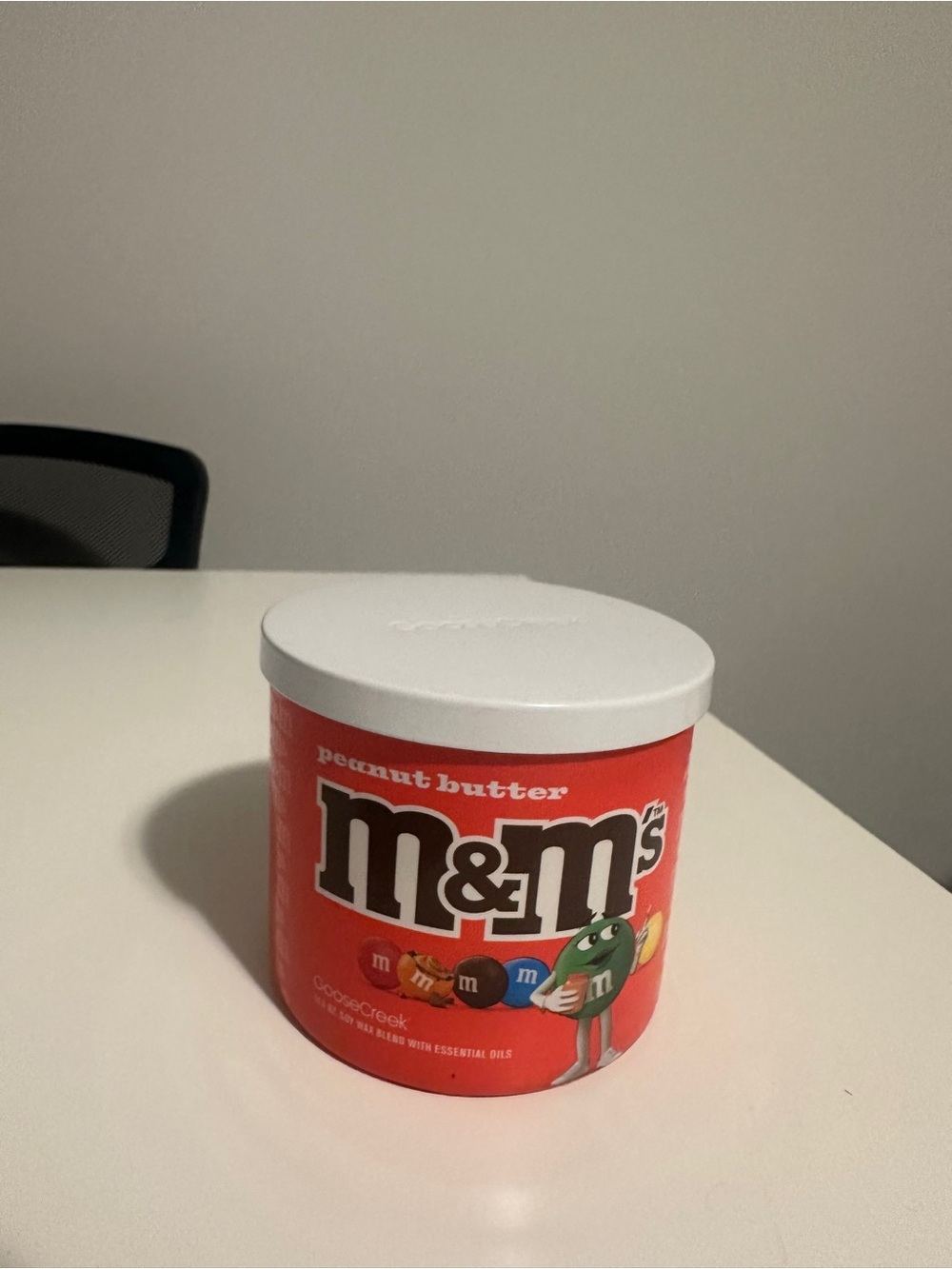 M&M’s Peanut Butter & Rich Milk Chocolate Scented Candle 🍫🥜🕯️